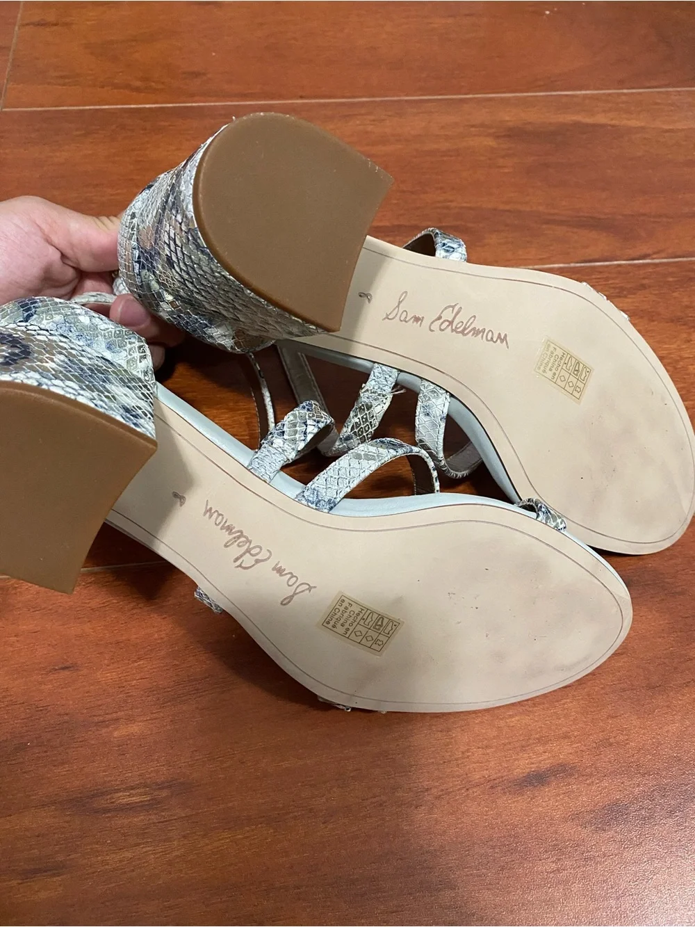 Sam Edelman White Snake-Print Strappy Sandals size 8 - Picture 5 of 5